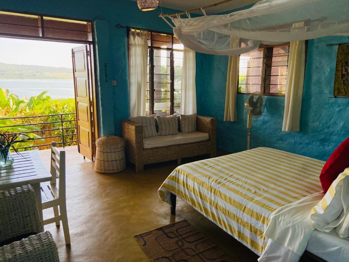 Guest house On The Nile Ernest Hemingway
